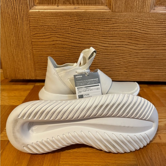 Adidas Women’s high top sneakers (2 pairs) - Picture 3 of 9